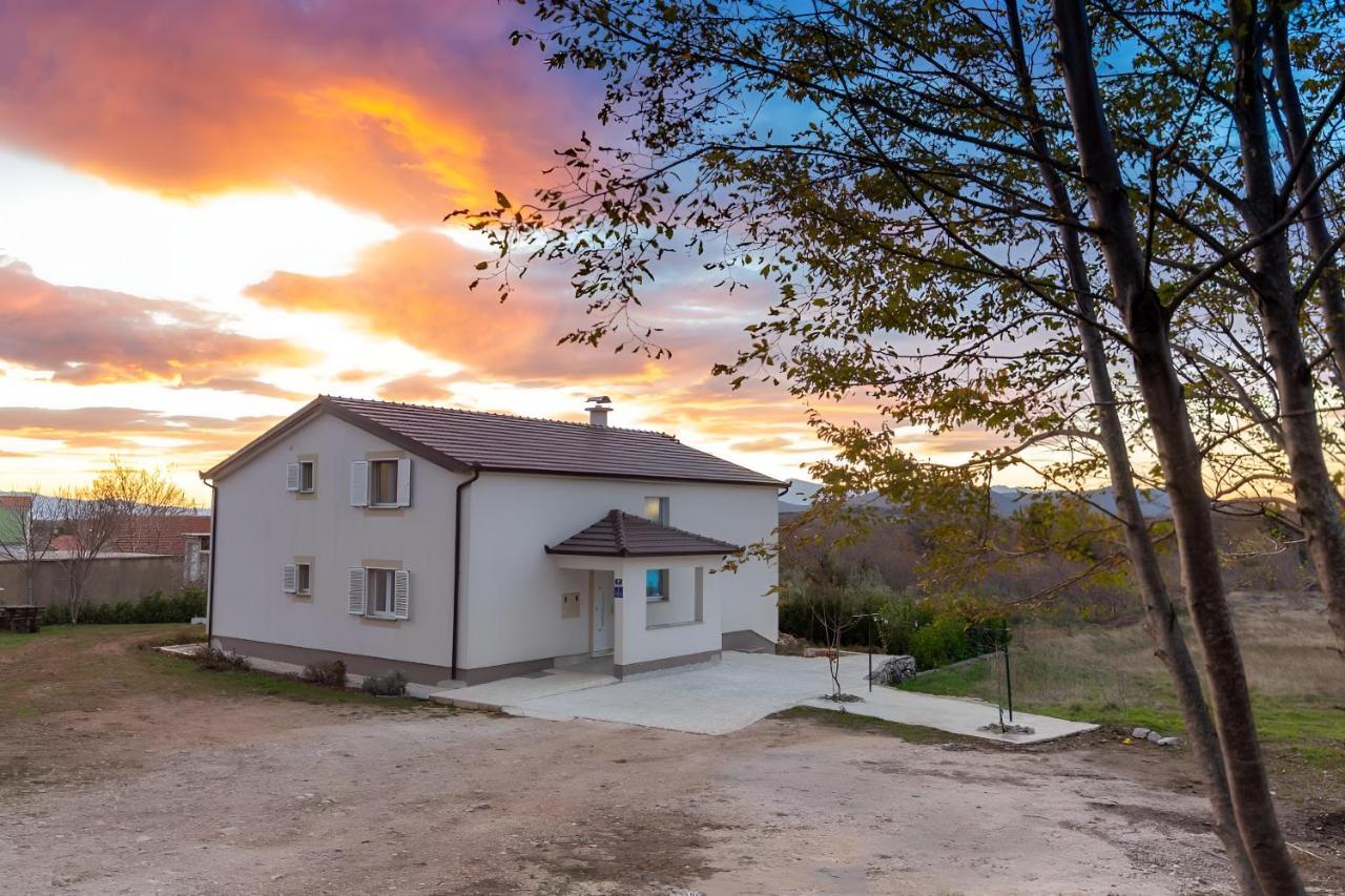 Family Villa Jelena, Cista Provo Buitenkant foto